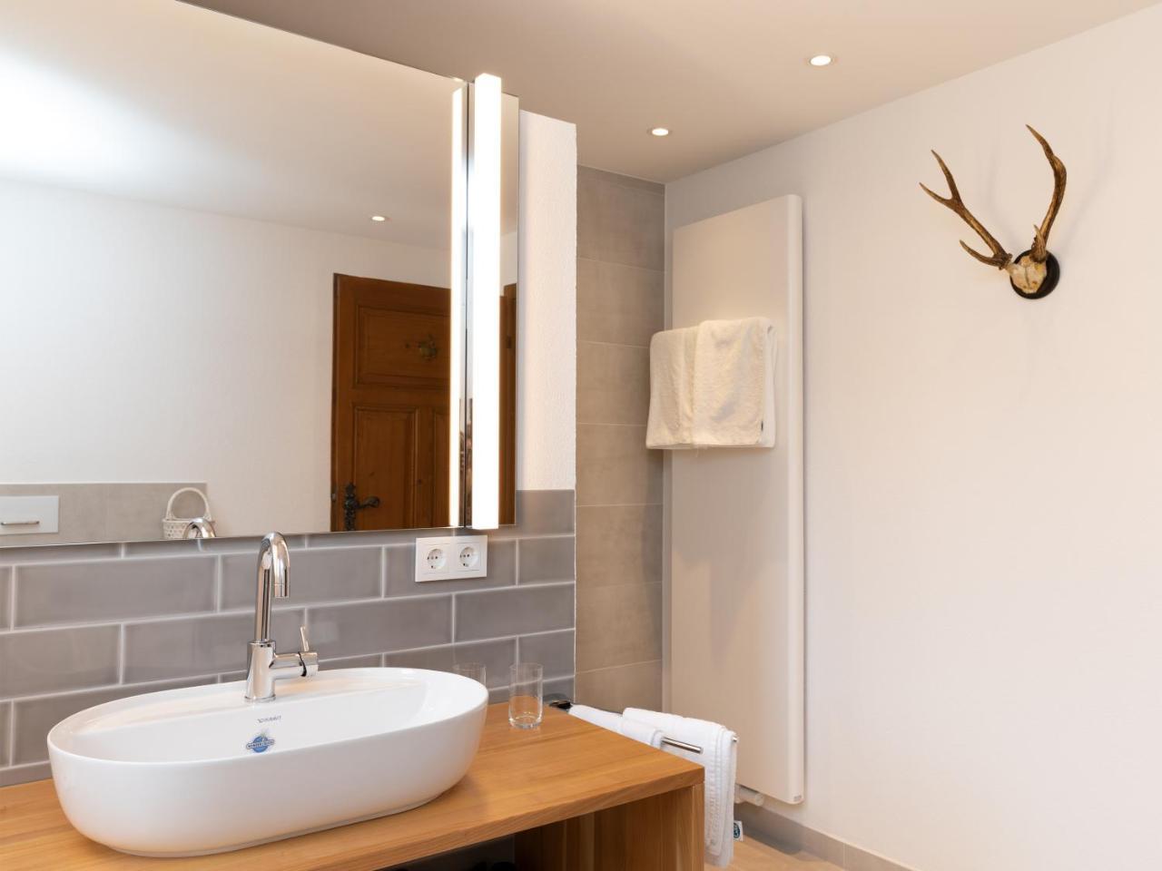 Hotel Gasthaus Adler Glottertal Bagian luar foto