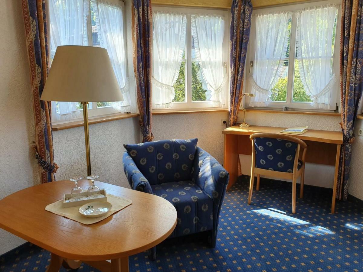 Hotel Gasthaus Adler Glottertal Bagian luar foto