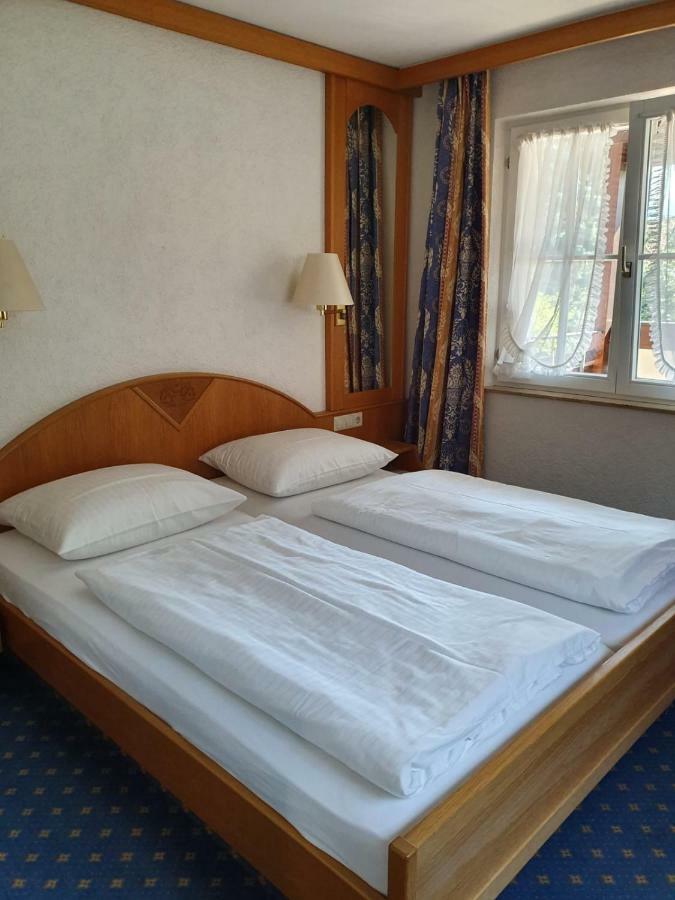 Hotel Gasthaus Adler Glottertal Bagian luar foto